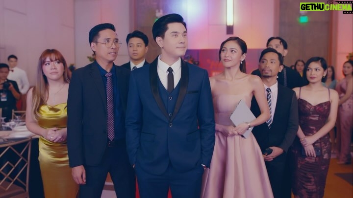 Kim Chiu Instagram - This is it!!!! BUKAS NA!!! #WhatsWrongWithSecretaryKimPH ๐ Dowload the @viuphilippines app now for free plus you can enjoy advance episodes if you subscribe to Viu Premium๐ Available in 27 VIU territories ๐ Canโt wait for you to watch the Philippine Version of #WWWSK ๐ต๐ญ๐ฐ๐ท Directed by @cvovidanes ๐ซฐ๐ป@dreamscapeph #WWWSKMarch18 #WWWSKBukasNa #ViuOriginalAdaptation #WhatsWrongWithSecretaryKim #WWWSKExclusivelyOnViu #KimPauOnViu