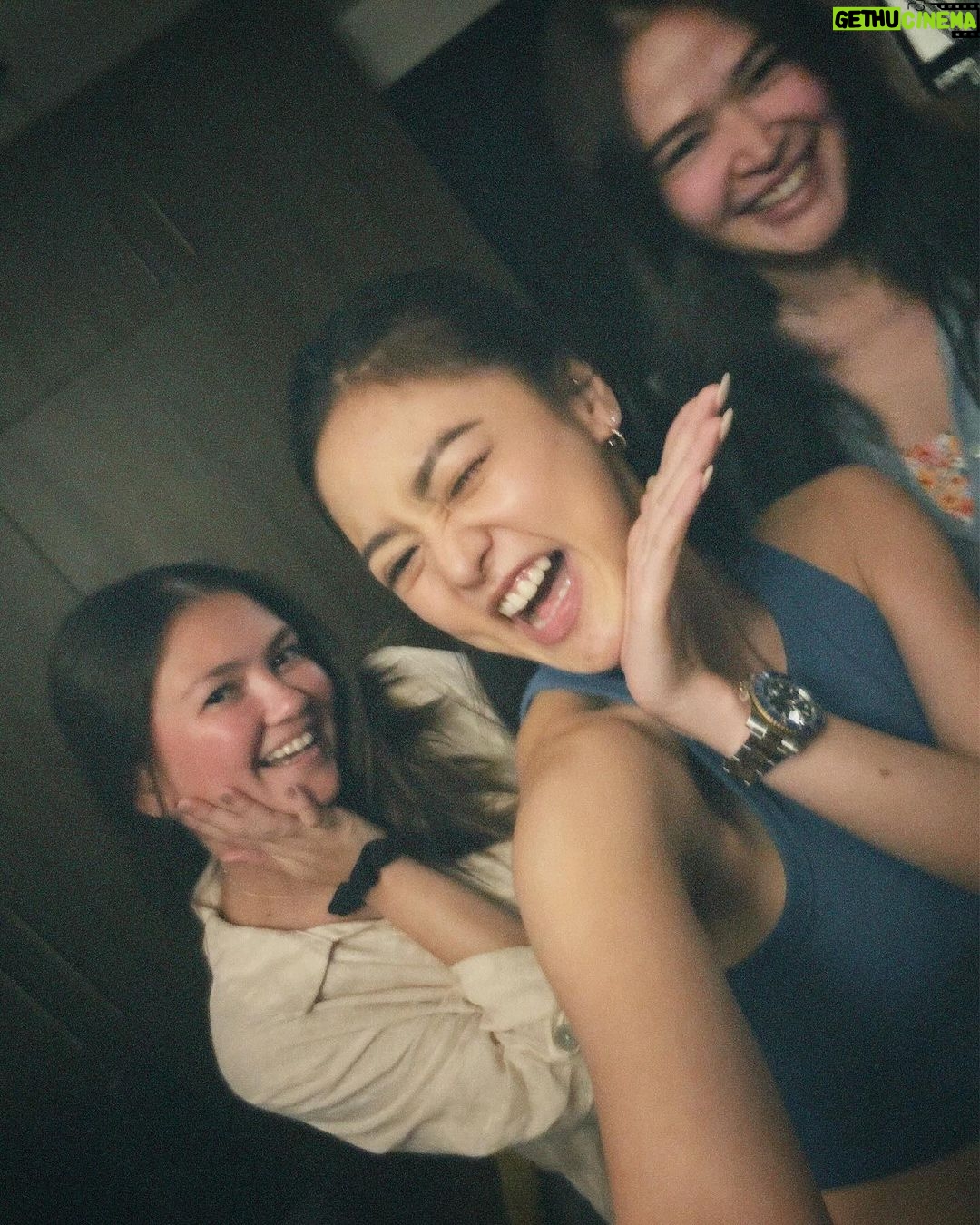 Kim Chiu Instagram - When #AngBeKi reunites!π©·πβ€οΈπ miss you and love you both so much, momsies!!! Also, bean is the cutest ever!!!π₯° Hay this friendship is π. For keeps forever!!!π«Άπ»π₯Ή