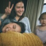 Kim Chiu Instagram - When #AngBeKi reunites!🩷💛❤️😂 miss you and love you both so much, momsies!!! Also, bean is the cutest ever!!!🥰 Hay this friendship is 💎. For keeps forever!!!🫶🏻🥹