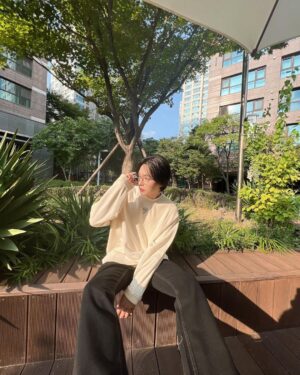 Kim Jin-woo Instagram - 9/14~20 더 현대 서울 지하2층 WEST POPUP에서봐요 @calvinklein #광고 #캘빈클라인 #calvinklein #손흥민포캘빈클라인 #더현대서울 #손흥민