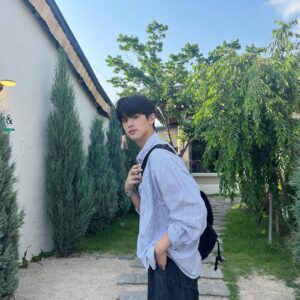 Kim Min-kyu Instagram - 그해여름은..