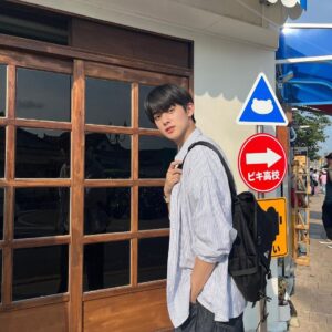 Kim Min-kyu Instagram - 그해여름은..
