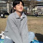 Kim Min-kyu Instagram - 나들이~~🌳🌳