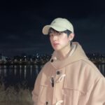 Kim Min-kyu Instagram - 봄안녕~🌉🌉 #선호랑^^