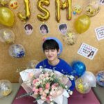 Kim Min-kyu Instagram - 길면길고 짧으면 짧을수도있는 1년동안 너무 많은걸배우고 즐겁게 mc를 할수있었던것같습니다 그리고 항상 재밌고 즐겁게 할수있게해준 션쇼,쭈쇼 다시한번고맙고 스탭분들도 너무감사했습니다 그리고 마지막으로 무민단여러분도 너무고마웠어요!!앞으로 배우 김민규로 다양하게보여드리겠습니다! #더쇼#막방#쭈쇼#션쇼#밍쇼#고마웠습니다