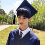 Kim Min-kyu Instagram – 졸업식~😭