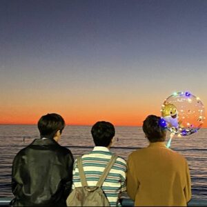 Kim Min-kyu Instagram - “우정즈의 인싸투어 Like it”
너무 재미있는 여행이었고 늘 즐거운 시간을 보낸것 같아요!!
지금까지 시청해주신 무민단&브이단&몽랑단 고마워요!! 우정즈도🥰🥰
#김민규 #이진혁 #이세진 #인싸투어 #우정즈