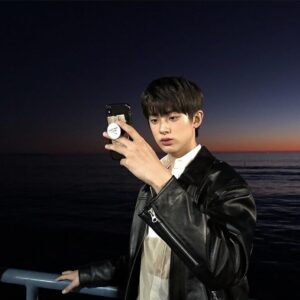 Kim Min-kyu Instagram - “우정즈의 인싸투어 Like it”
너무 재미있는 여행이었고 늘 즐거운 시간을 보낸것 같아요!!
지금까지 시청해주신 무민단&브이단&몽랑단 고마워요!! 우정즈도🥰🥰
#김민규 #이진혁 #이세진 #인싸투어 #우정즈