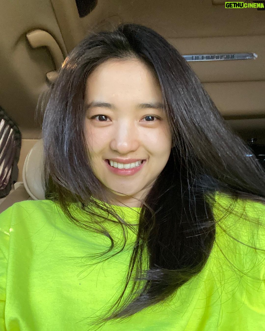 Kim Tae-ri - 385.8K Likes -