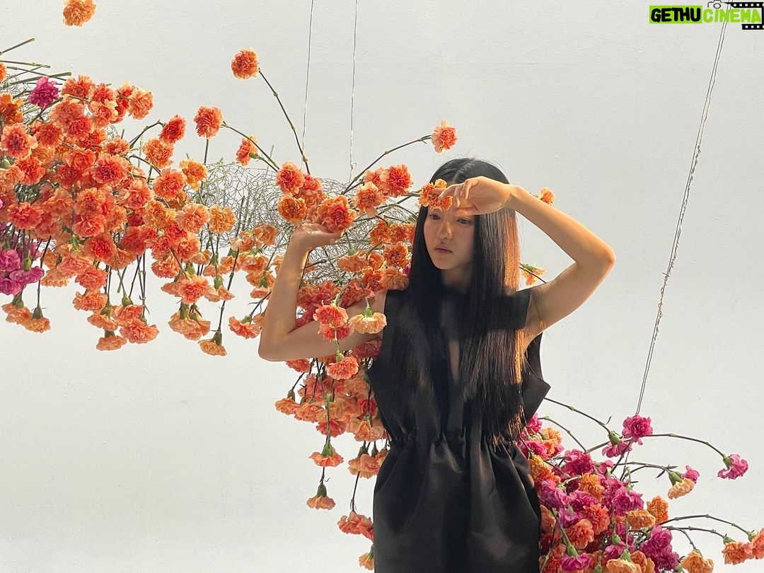 Kim Tae-ri - 375.2K Likes -