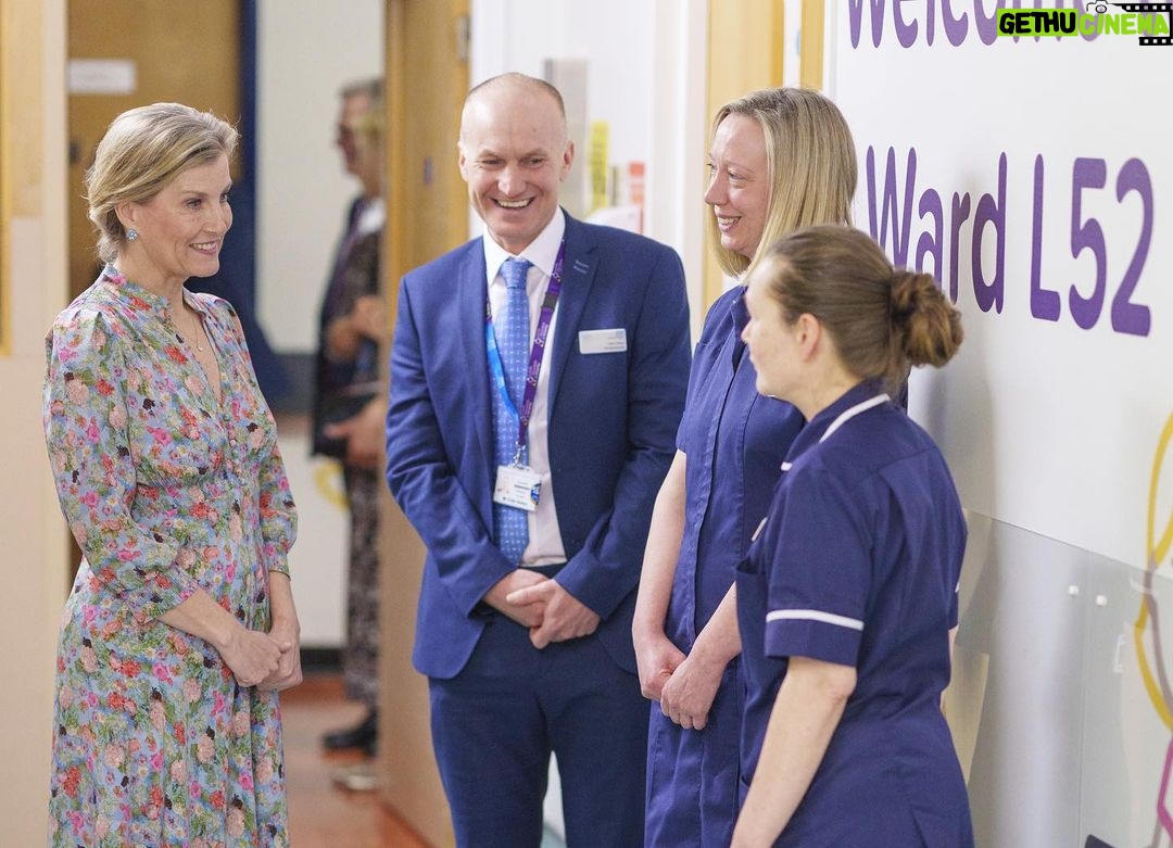 King Charles III of the United Kingdom Instagram - Staff and patients at Leeds Childrenās Hospital welcomed The Duchess of Edinburgh earlier this week as she visited the Paediatric Neurosciences Ward. š„ Her Royal Highness has been a Patron of the Hospital since 2013 and this was the first time she was able to visit in person since the COVID-19 pandemic. Leeds Childrenās Hospital is pioneering the use of Virtual Reality Distraction Therapy (VRDT). Using VR technology, staff support patients through procedures that might include cannulations, dressing changes and even minor surgery. Leeds Children's Hospital