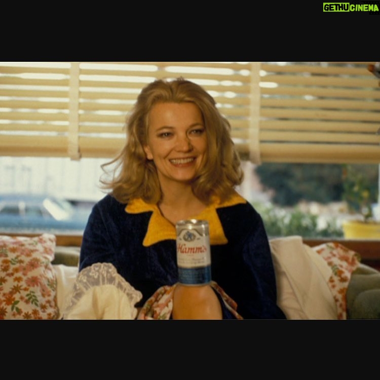 Kirsten Dunst Instagram - #wcw #genarowlands 🙌