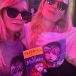 Kirsten Dunst Instagram - Concert of the summer! 🇫🇷🥖#24601