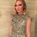 Kirsten Dunst Instagram - At the #cfdas with my gals @rodarte 🙌🍾