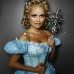 Kristin Chenoweth Instagram – It’s good to see me, isn’t it? 🫧🩵👑
One more sleep until #Wicked20 is here!! 
@wicked_musical
