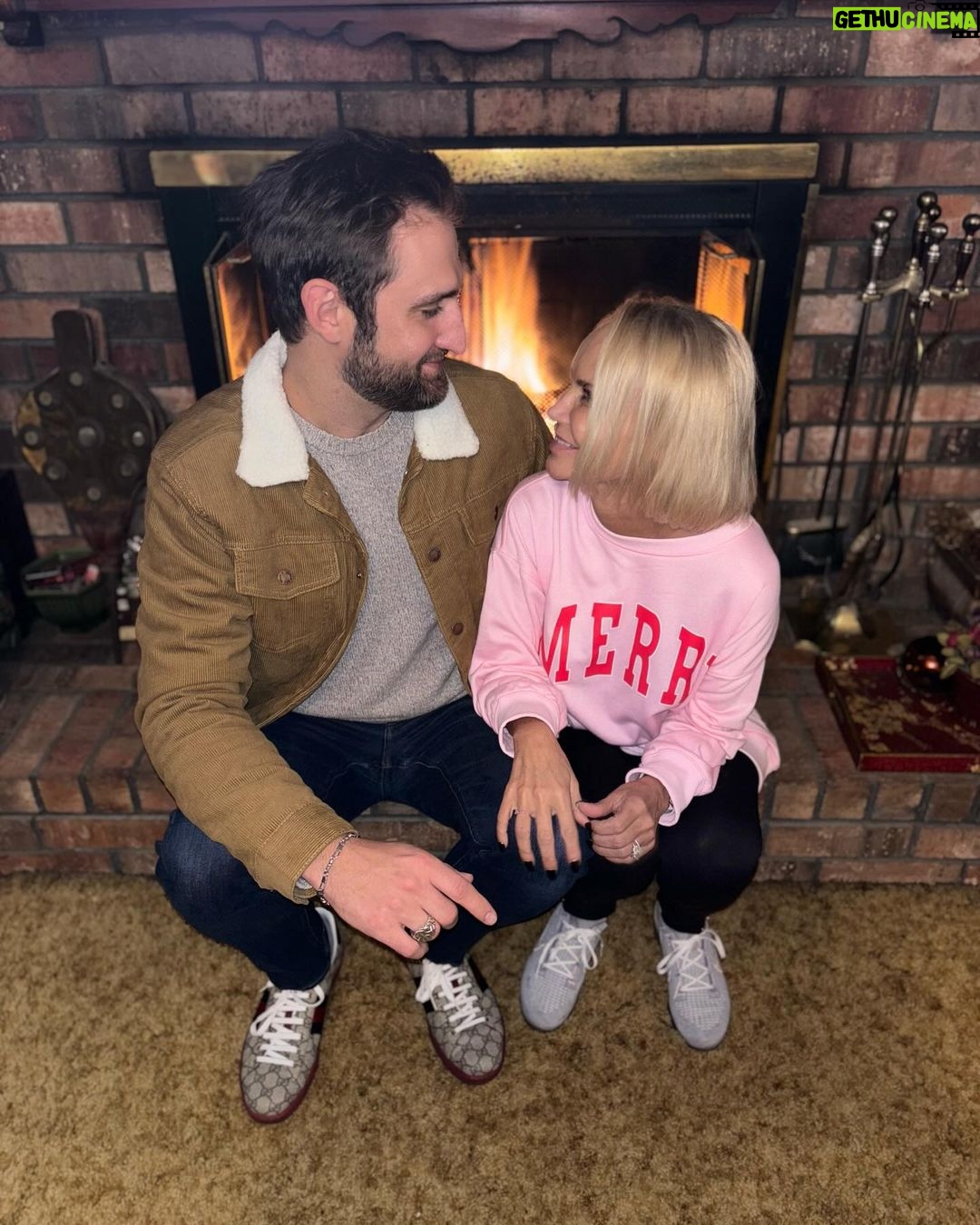 Kristin Chenoweth Instagram - First married thanksgiving!! So much to be thankful for. Love y’all!! Arkansas