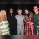 Kristin Chenoweth Instagram – I’m sorry, but I can’t stop posting about #Wicked20… 🫧🩷💚🫧

📸: @broadwaybruce_ @bruglikas 

Dress by @halpernstudio 
Shoes by @daccori_ 
Styled by @debswatson 
Glam by @brucewaynemua Gershwin Theater