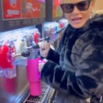 Kristin Chenoweth Instagram – There’s only one @slurpee flavor for me, @7eleven: @cocacola ❤️🏆🥤 #flavoroftheyear New York, New York