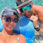 Kristin Chenoweth Instagram - Honeymooners 😘🏝️