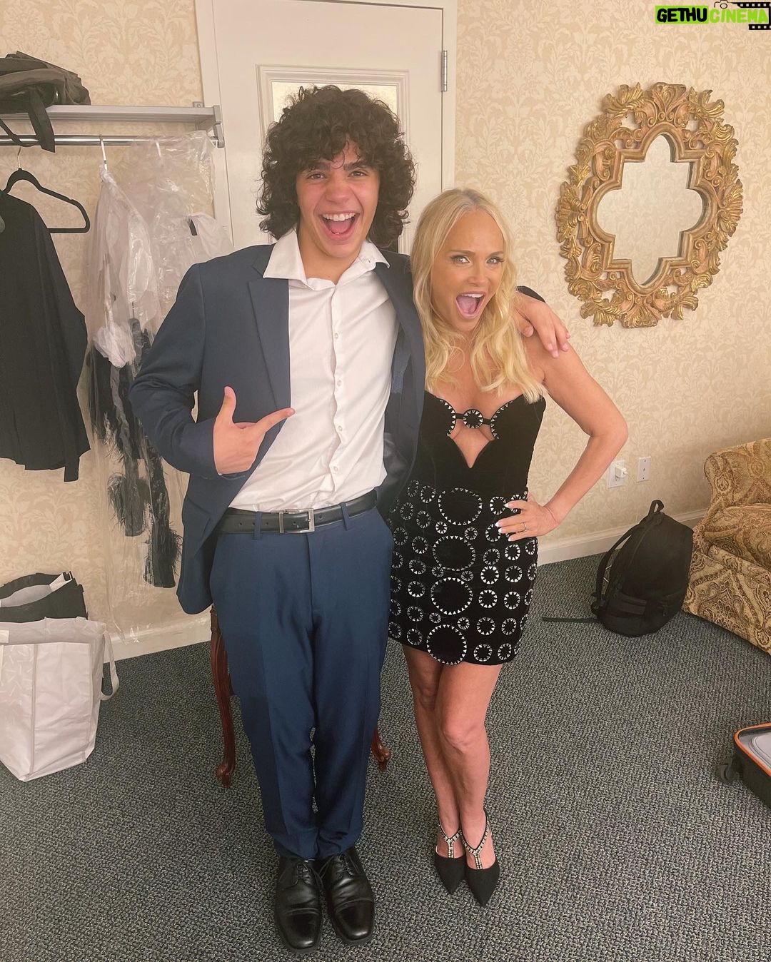 Kristin Chenoweth Instagram - Saturday night in the Hamptons ✨ thank you so much to everyone who came for a wonderful evening @whbpac!! And a huge special shout out to Betsy & Dominic at @jimmysny! I left my dress at my apartment and was able to get this @raisavanessa and other treasures there!! 🩷 Westhampton Beach, New York