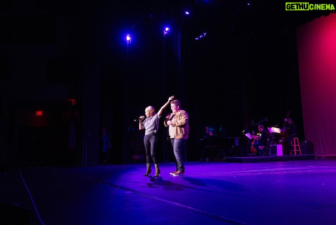 Kristin Chenoweth Instagram - I am SO proud of each and every one of these #KCBBC campers! The future of Broadway is in the best of hands. Until next year!! ðŸŽâœ¨ðŸ’• @kcbbc_camp Broken Arrow, Oklahoma