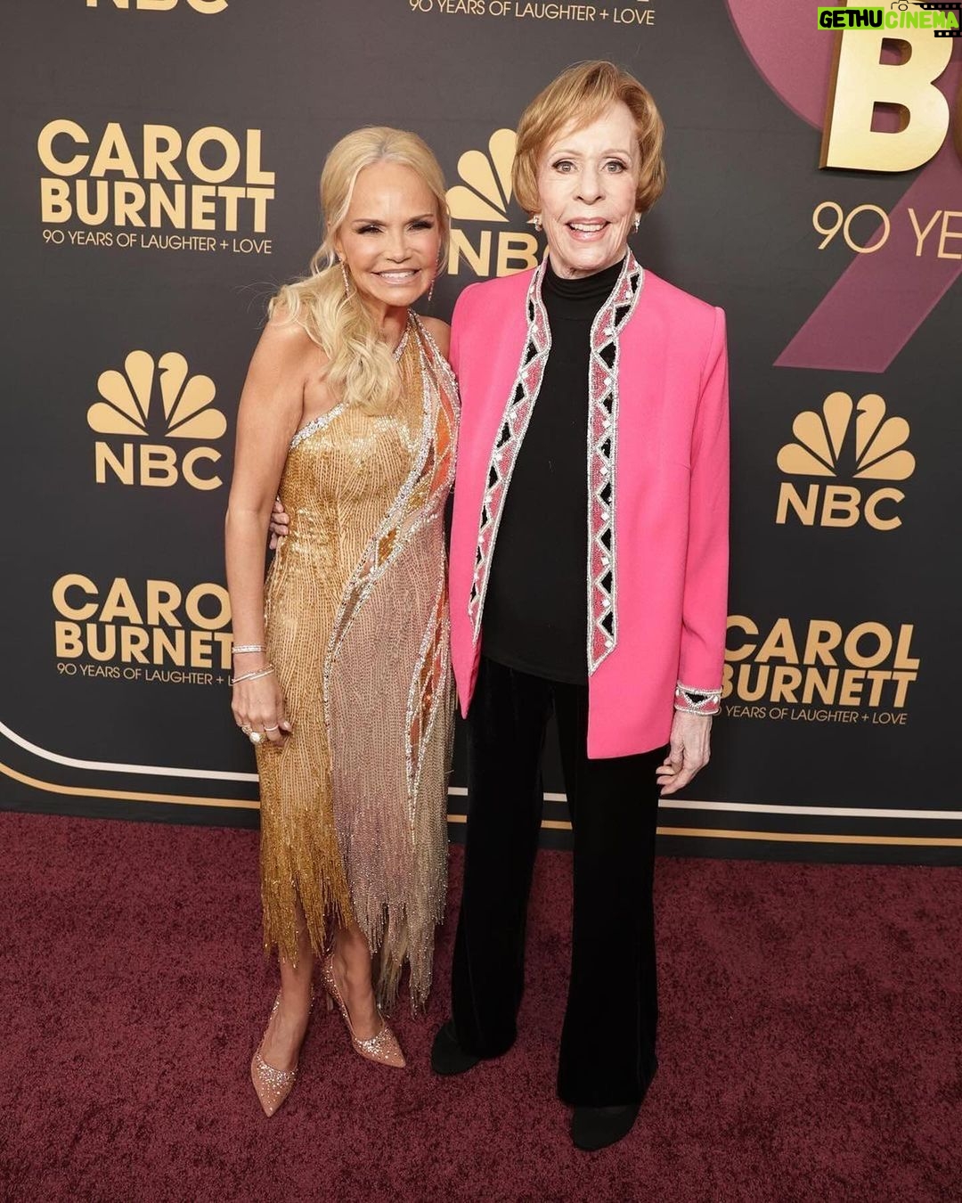 Kristin Chenoweth Instagram - Congratulations to my muse @itscarolburnett and the whole team for their @televisionacad win at the creative arts Emmy Awards this weekend!! 🌹 what an honor to be a part of this special celebration!! #CarolBurnett90