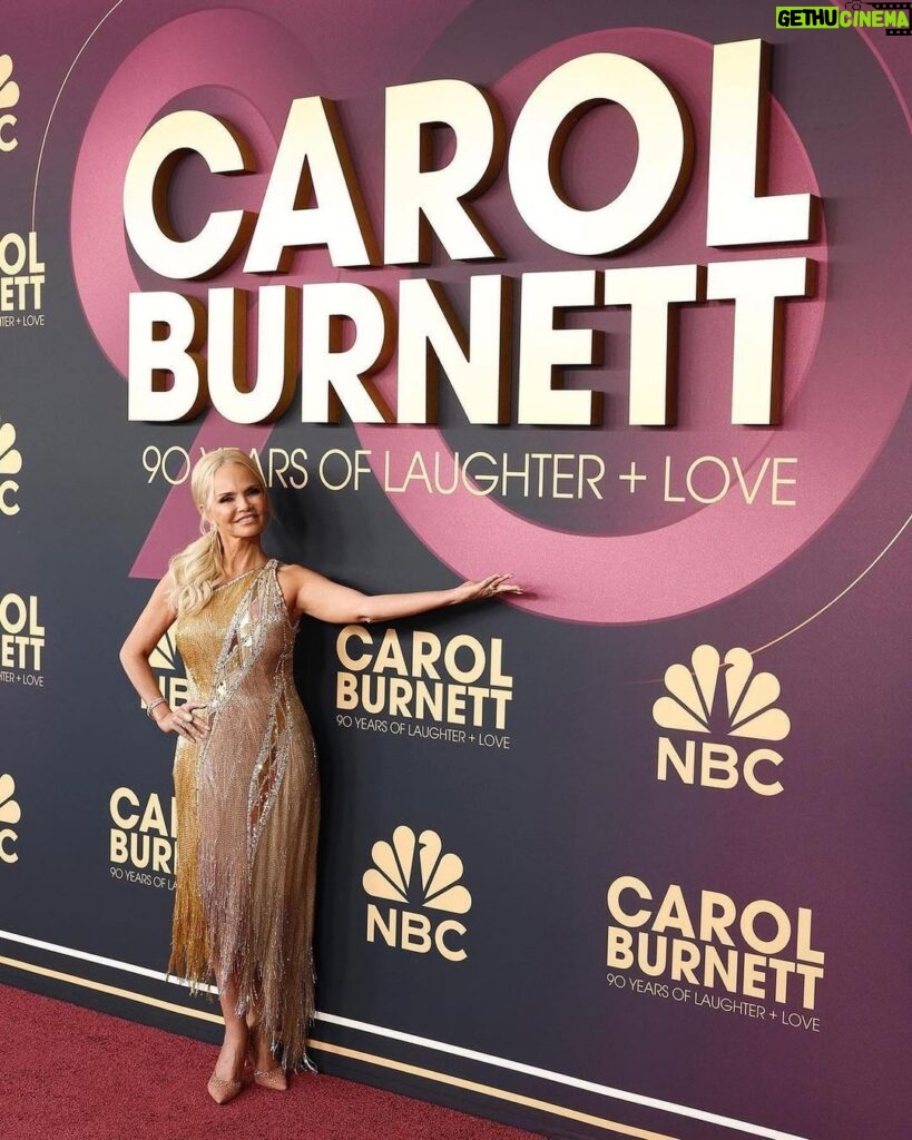 Kristin Chenoweth Instagram - Congratulations to my muse @itscarolburnett and the whole team for their @televisionacad win at the creative arts Emmy Awards this weekend!! 🌹 what an honor to be a part of this special celebration!! #CarolBurnett90
