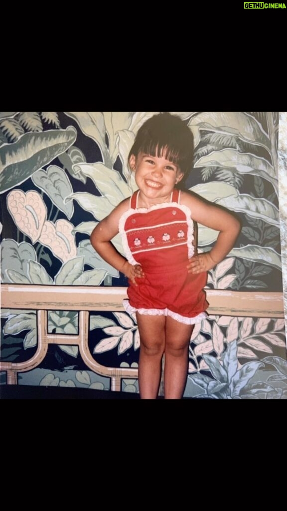 Lacey Chabert Instagram - This is 40🎉 Apparently I was born smiling and ready to party!! Life is full of ups and downs and everything in between. But I’m most thankful for all of the love that has filled my life. My heart could burst with gratitude. I’m counting my blessings and I know “little me” would be as well! Thank you for all the sweet birthday wishes. 💜 #Thisis40 #gratitude #thankfulforanotheryear #Godisgood