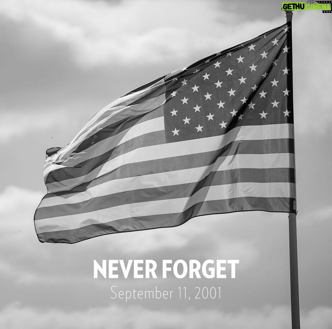Lacey Chabert Instagram - Today Iām thinking of everyone who lost someone they love on that tragic day. My heart is with all the families whose lives were shattered. We will never forget. š #september11 regram @people
