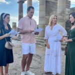Lacey Chabert Instagram - Tonight the #TheWeddingVeil concludes with a beautiful adventure in Greece! Thank you so much for your support of these movies! We hope you’ve enjoyed watching them as much as we enjoyed making them 💜 Cheers to the Veil!