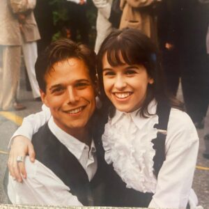 Lacey Chabert Instagram - Happy Birthday @iamscottwolf 🎉💜 🎂 🎉
Love you forever!

 #fbf #happybirthday #partyoffive #the90s