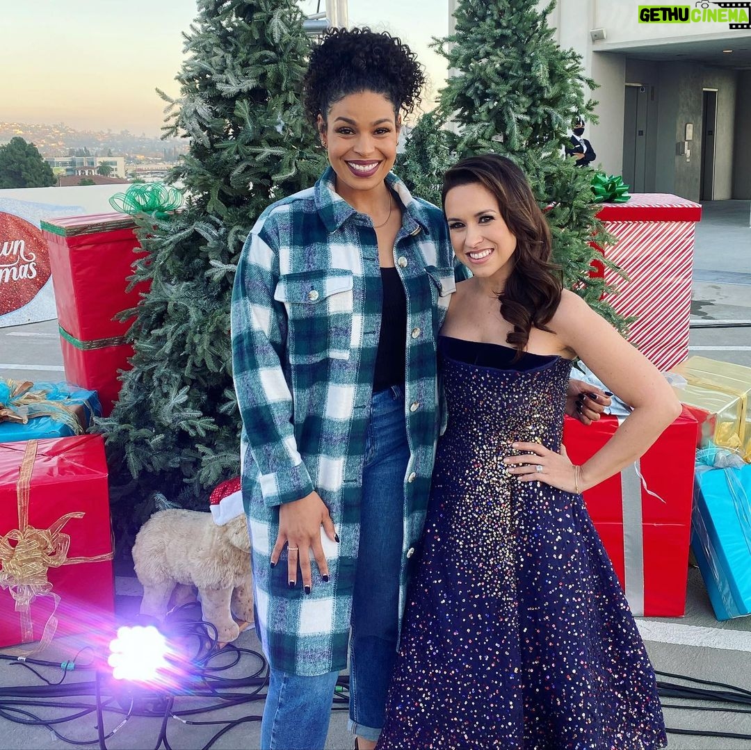 Lacey Chabert Instagram - It was so nice to see all of these wonderful people ❤️