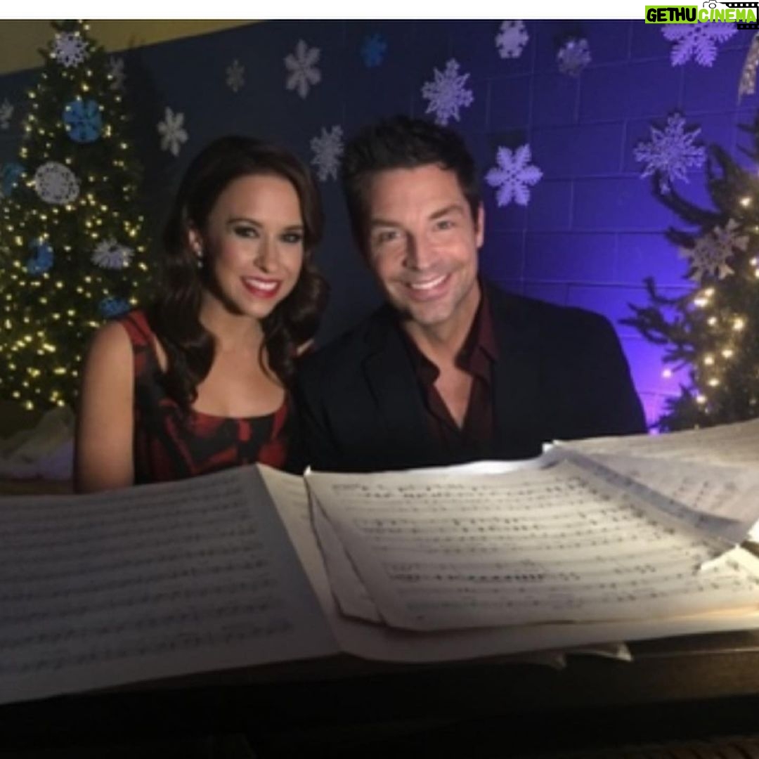 Lacey Chabert Instagram - #FBF in honor of A Christmas Melody airing today on @hallmarkchannel I thought Iโd post these throwback pics. ๐ It was so much fun to get to work with with so many lovely people including @mariahcarey on this movie! #flashback #2015 #christmasinjuly #memories