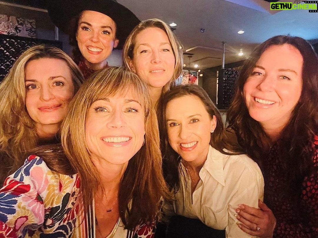 Lacey Chabert Instagram - Love these ladies 💜 Regram @nikdeloach