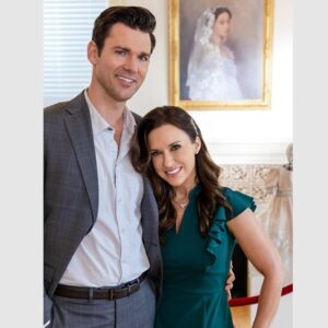 Lacey Chabert Instagram - Working with @kevin_mcgarry_w means having a wonderful scene partner, lots of laughs, and wearing my tallest shoes and still needing to stand on an apple box in every single scene. 🤣 *good news is, when they were on his closeup, I got to wear my warm puffy coat because there wasn’t a chance they’d even see the top of my head in the shot 😂 Thank you to our wonderful set photographer  @allister.foster for the first pic which is a still shot from the movie. #TheWeddingVeil