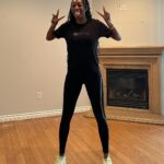 Lala Milan Instagram - Soooo I just did a thing.. I MOVED!! And I learned a few things: -I was too comfortable in my lil apartment😩😩 -I’m a low key hoarder -Because of @pieceofcakemoving I will never pack nor unload my own stuff again! -I needed a FRESH START.. Now I need y’all help!! Who got the cutest AFFORDABLE home decor?? TAG EM bc It’s time to go SHOPPINGGGG😁✨ Thanks again @pieceofcakemoving fr fr— I couldn’t have done this move that easy without y’all 🍰 Sherman Oaks