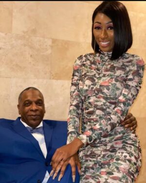 Lala Milan Instagram - Happy to say I threw the littest *Celebration of Life* for my Dad.. He was fly af for his last party & everything was perfect! I never thought I’d have to do this so soon, but I’m blessed to have been able to🕊️ 

Forever & Always A Daddy’s Girl ❤️