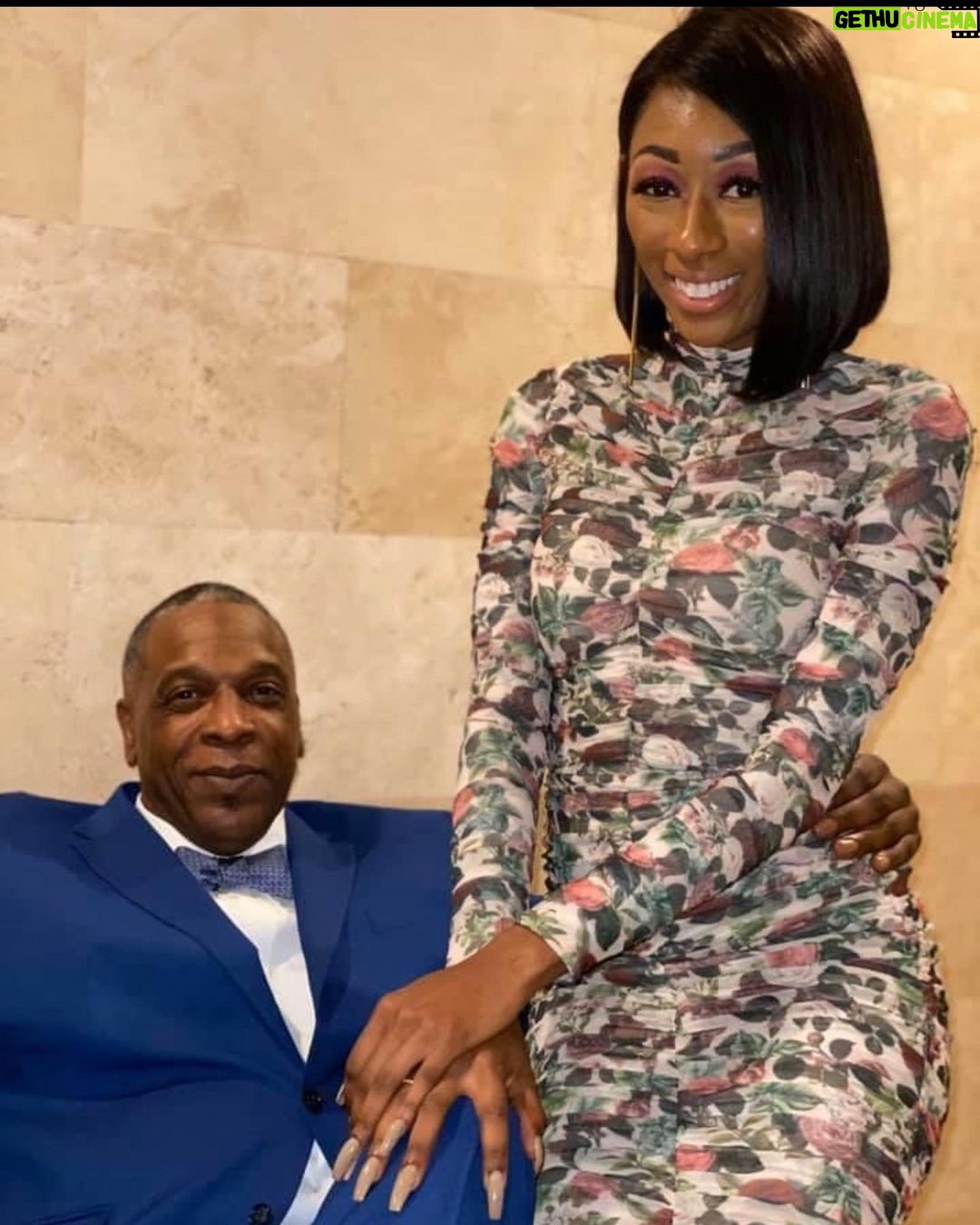Lala Milan - 253K Likes - Happy to say I threw the littest *Celebration of Life* for my Dad.. He was fly af for his last party & everything was perfect! I never thought I’d have to do this so soon, but I’m blessed to have been able to🕊️
Forever & Always A Daddy’s Girl ❤️