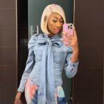 Lala Milan Instagram - Mirror mirror on the wall.. let these heauxs know, IDGAF at all😽 —- Fresh 😽: @vagitaminz Hair: @thevirginhairfantasy Code: LALA20 Hairstylist: ME HEAUX MUA: ME HEAUX SugarDaddy’s