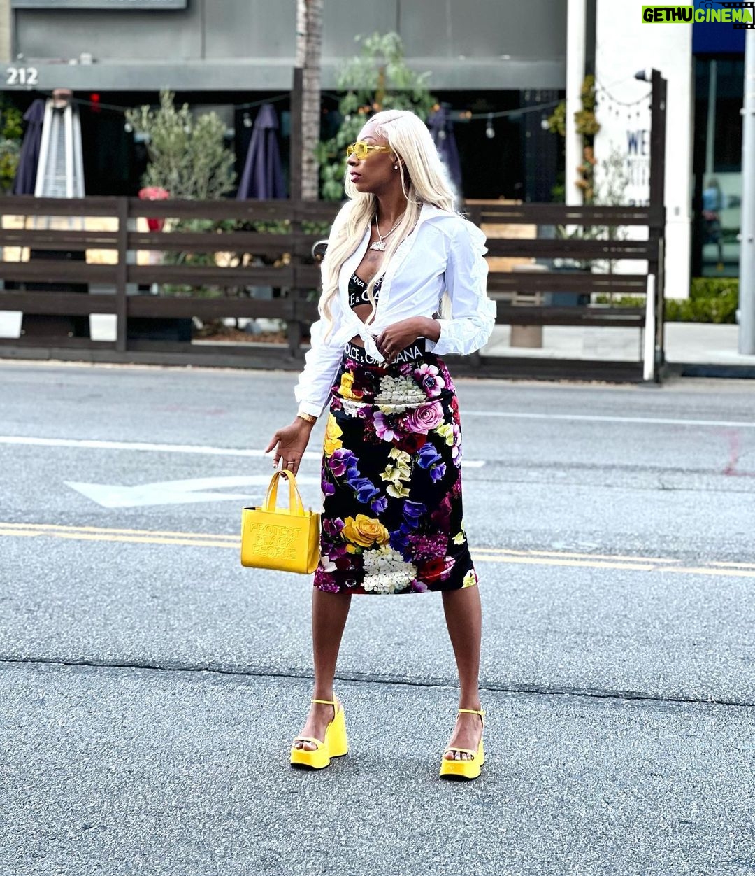 Lala Milan Instagram - You had purpose before anybody had an opinion. Beverly Hills, California