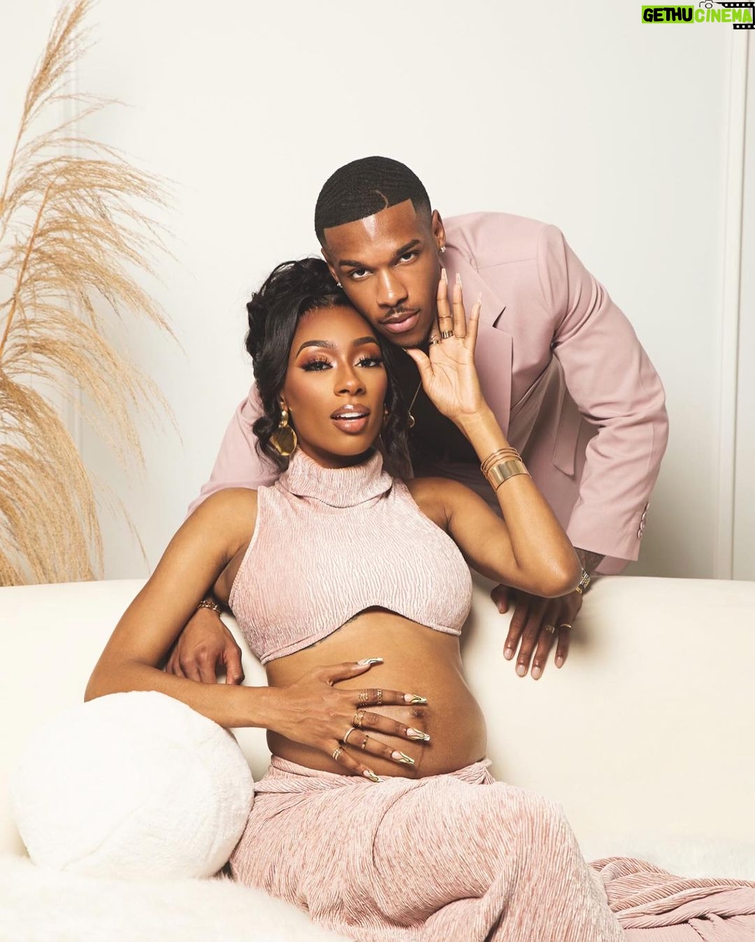 Lala Milan - 743.9K Likes - LaLa Milan + TylerP = 3
We’re having a baby!!🤰🏾 There’s nothing more precious than life itself, and we’re sooo excited and blessed to be bringing a little one into this world ✨ (Behind the scenes LINK IN BIO)
——
Thanks to @essence for the beautiful write up 😍
——
Special thanks to our Team:
Creative Director: LaLa Milan
Photographer: @rootheshooter
Hair: @lilistouch
Unit: @thevirginhairfantasy