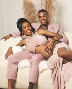 Lala Milan Instagram - LaLa Milan + TylerP = 3 We’re having a baby!!🤰🏾 There’s nothing more precious than life itself, and we’re sooo excited and blessed to be bringing a little one into this world ✨ (Behind the scenes LINK IN BIO) —— Thanks to @essence for the beautiful write up 😍 —— Special thanks to our Team: Creative Director: LaLa Milan Photographer: @rootheshooter Hair: @lilistouch Unit: @thevirginhairfantasy Miami, Florida