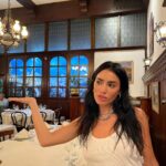 Lali Espósito Instagram - Y yo te digo Eyyyyyyyyy.....🖤⚡️