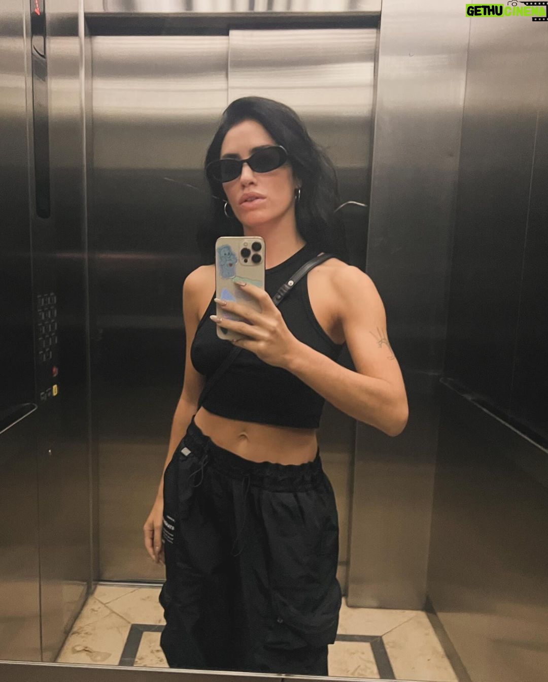 Lali Esp贸sito Instagram - Y yo te digo Eyyyyyyyyy.....馃枻鈿★笍