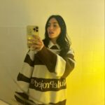 Lali Espósito Instagram - 🤍Avion Lectura y Beboteo 🤍Llegada a Madrid 🤍El Dillom filmándome cómo una Tía orgullosa 🤍Autoretrato en el ñoba de un espacio cultural 🤍El Laucha tirando facha 🤍Flasheando 🤍Limpiando las energías del mal 🤍El gatito más lindo del mundo 🤍Antes de cantar con la Naiki 🤍Una tortilla que estaba increíble Besos! Lxs Quiero🫶