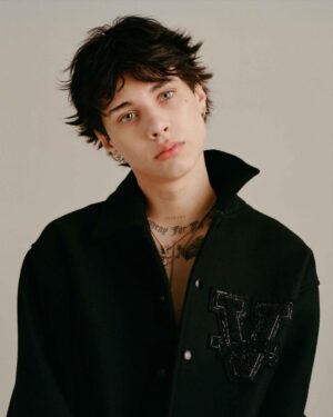 Landon Barker Instagram - I’m your Rockstar 💕 @crfashionbook