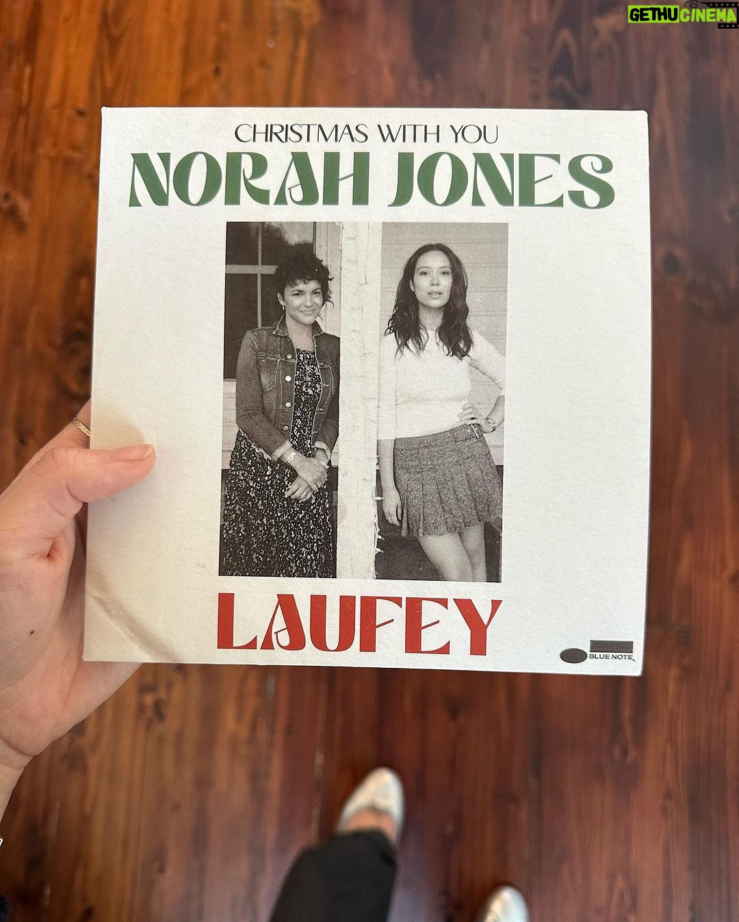 Laufey Instagram - Christmas With You is out now! Working with Norah was an absolute dream - I've looked up to her for as long as I can remember ♥️ “Have Yourself A Merry Little Christmas” & “Better Than Snow” is all yours!