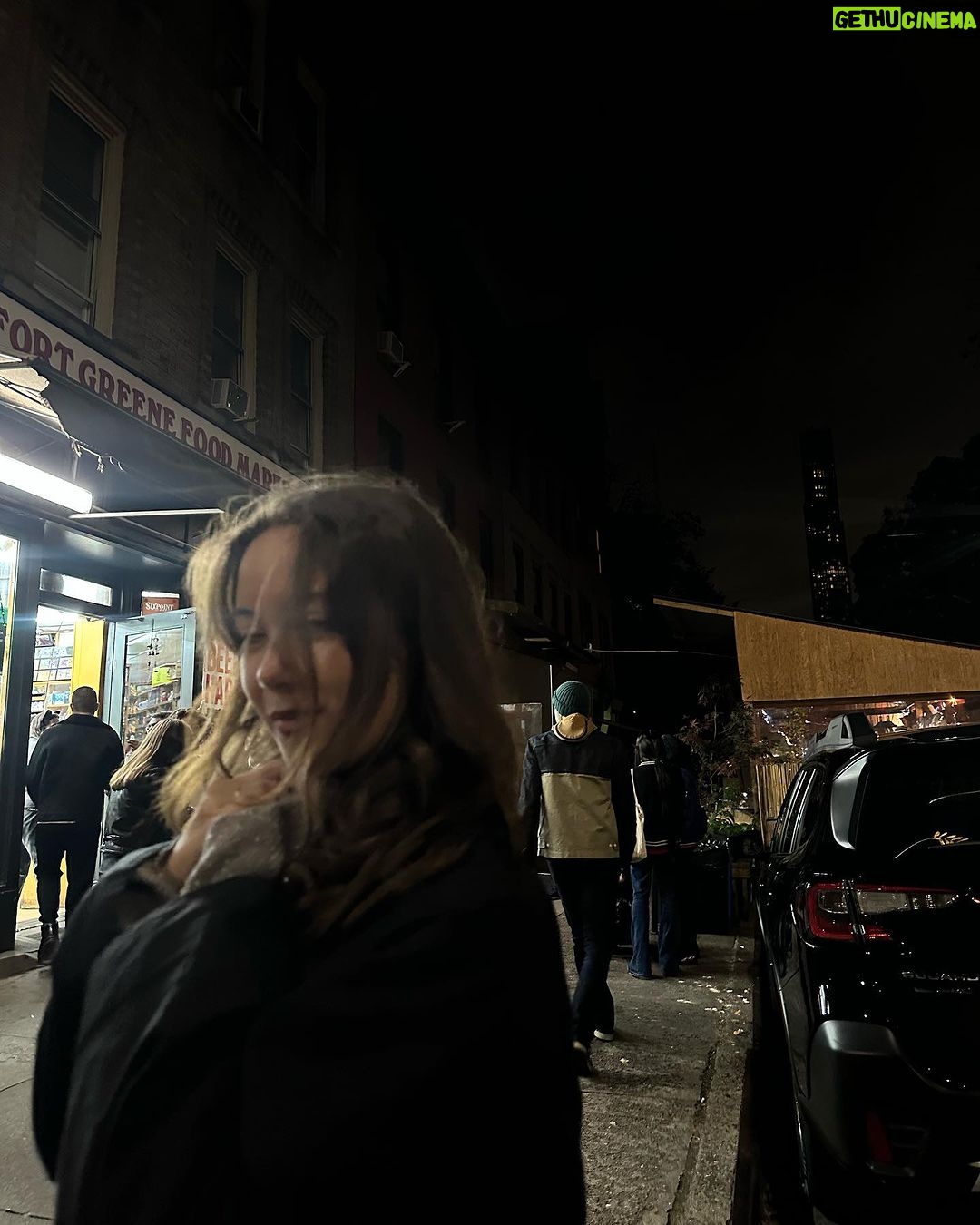 Laufey Instagram - gorls night out 🎀 playing nyc tomorrow and thursday x New York, New York
