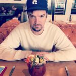 Lauren German Instagram - Known this guy sixty four years, and he still gets excited to see me. @dailysmiles