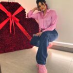 Layali Dehrab Instagram - كل عام وانتو الحب 👑🌹